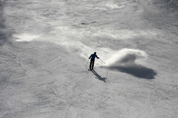 Black Slopes Skiing