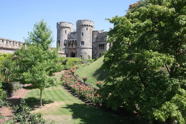 the gates inside Windsor