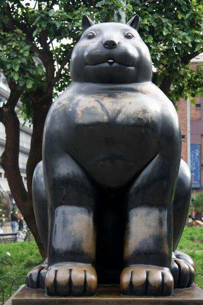 A Terrific Cat By Botero Http Www Traveladventures Org