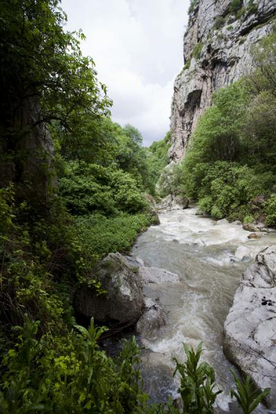 View of a narrow stretch of the Karkar gorge | Karkar gorge hike | Armenia