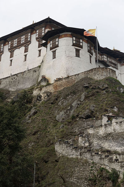 Picture of View of Lhuentse Dzong from belowLhuentse Dzong - Bhutan