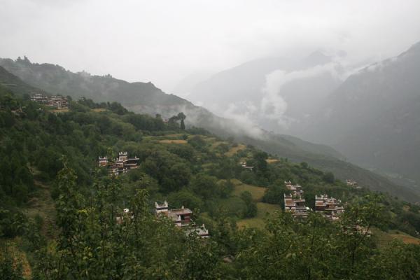 Picture of Jiaju Tibetan village (China): Tibetan village of Jiaju under a relentless rain