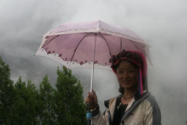 Dreamy Khampa woman with remarkable decorations | Khampa Tibetans | China