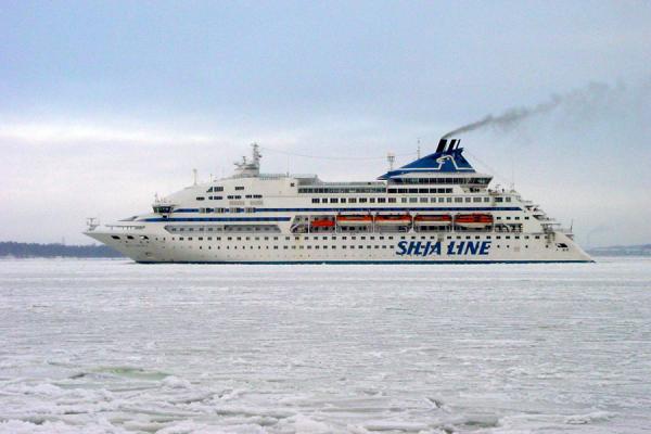 Picture of Ferry boat in frozen sea, Helsinki Harbour