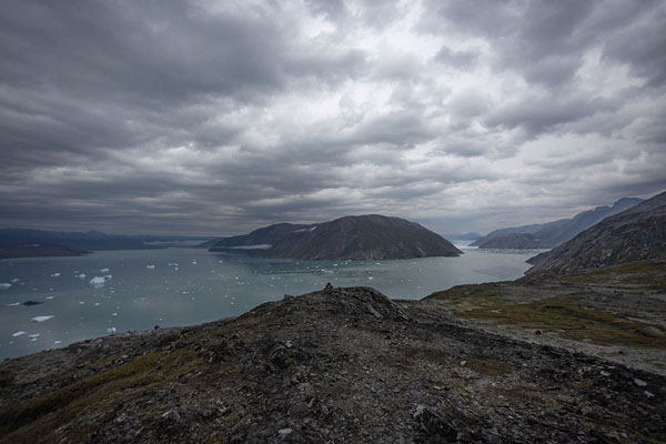 Photo de Panoramic view of Qooroq (right) and Tunulliarfik fjords -  - Europe