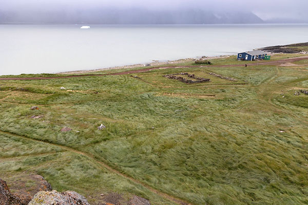 Foto di The ruins of Brattahlíð seen from a nearby hilltop near the ruins of the milking foldQassiarsuk - 