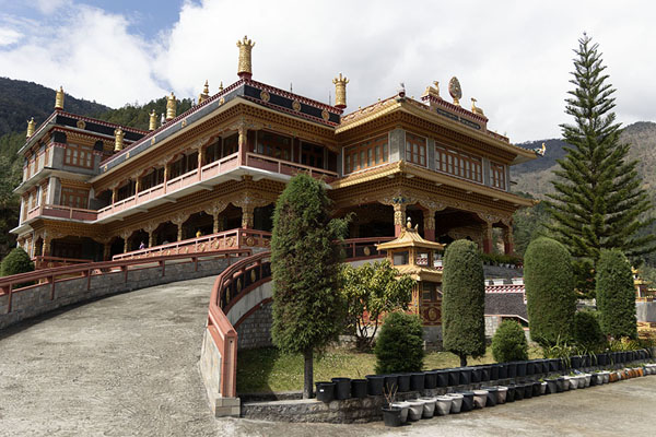 Foto van The entrance of Dirang monasteryDirang - India