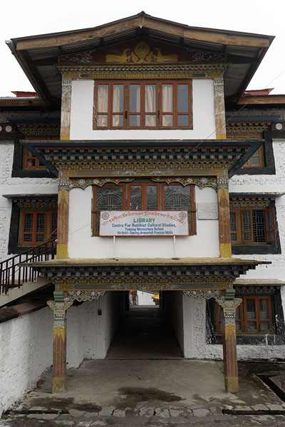 Foto van The library building of Tawang monastery which holds precious and valuable booksTawang - India