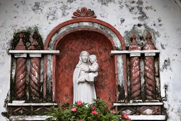 Picture of Historic Macau (Macau): Detail in the walls of the fortress of Macau