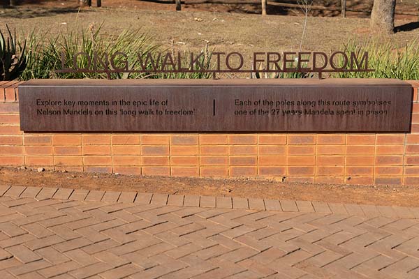 Photo de The beginning of the long road to freedom, symbolizing the long struggle Mandela had to fightHowick - Afrique du Sud